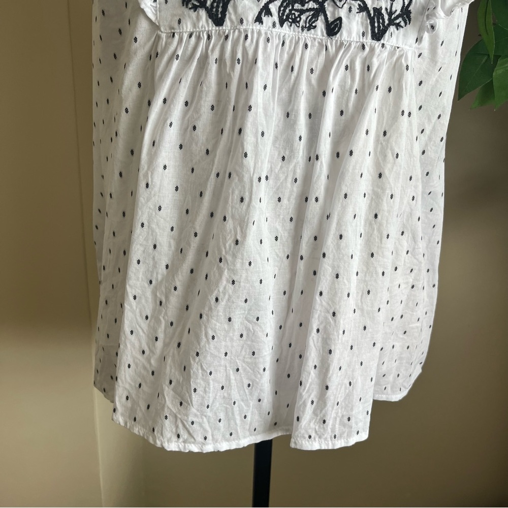 Loft Embroidered Floral Dot Ruffle Sleeveless Top White Sz S - Picture 7 of 16